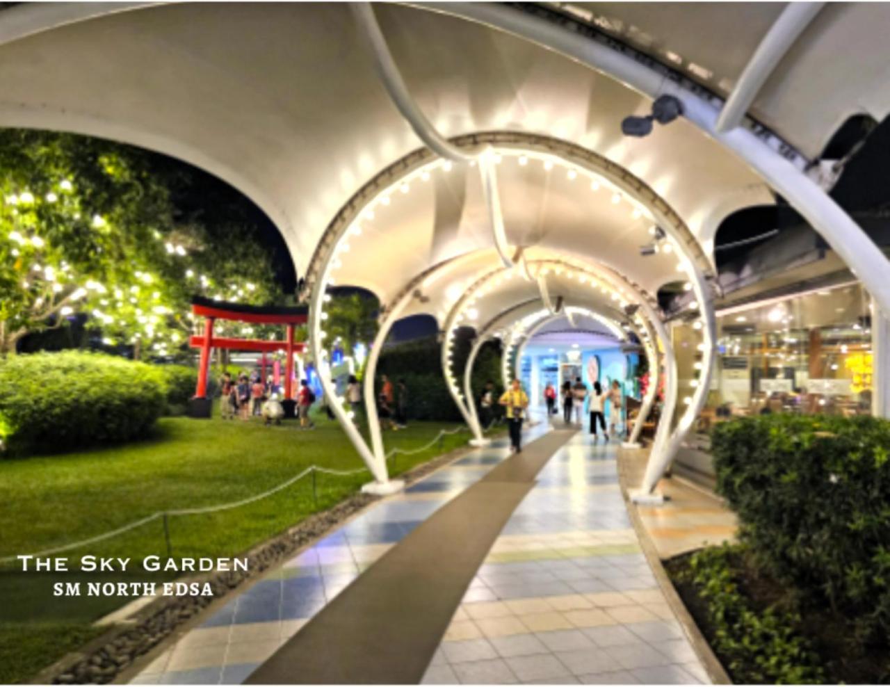 Grass Residences Rendezvous Sm North Edsa Qc 마닐라 외부 사진