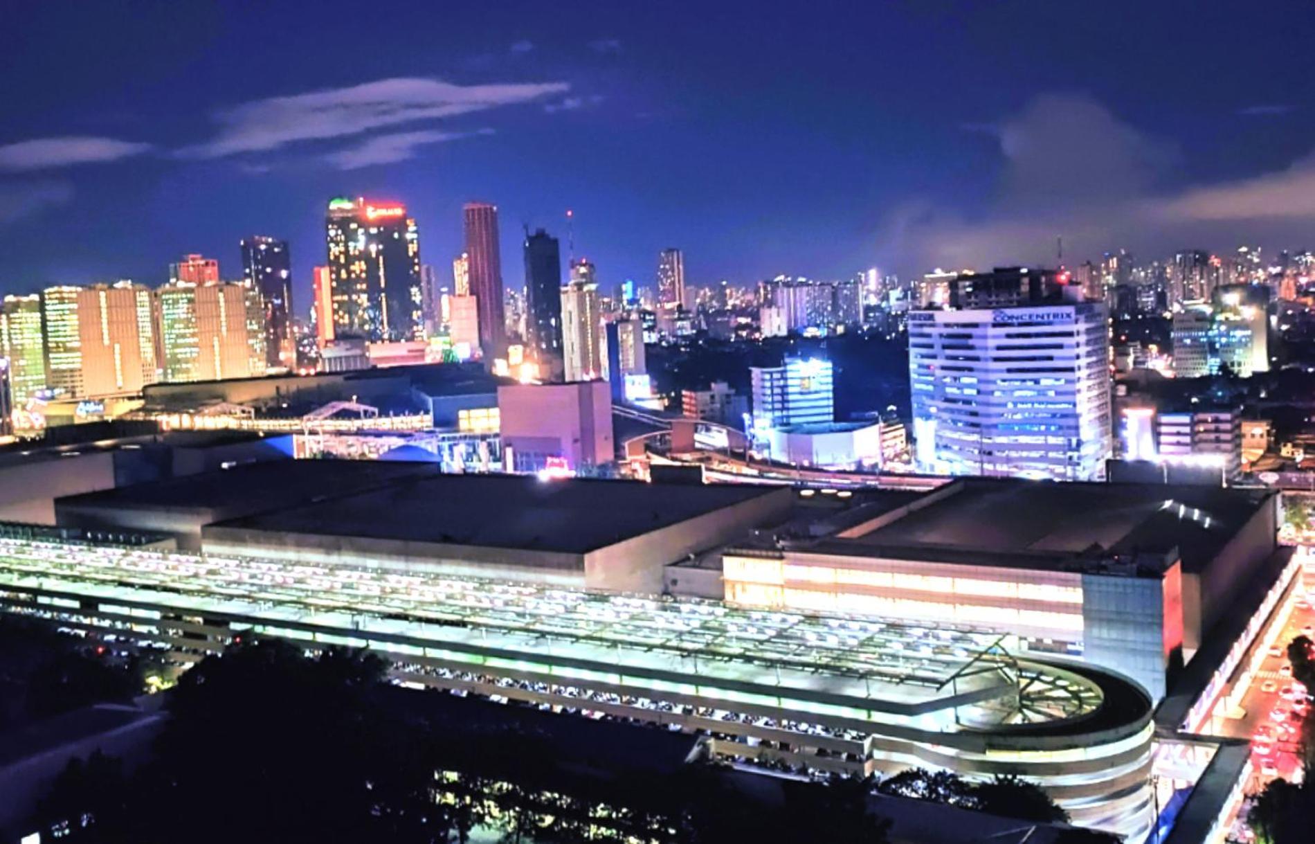 Grass Residences Rendezvous Sm North Edsa Qc 마닐라 외부 사진