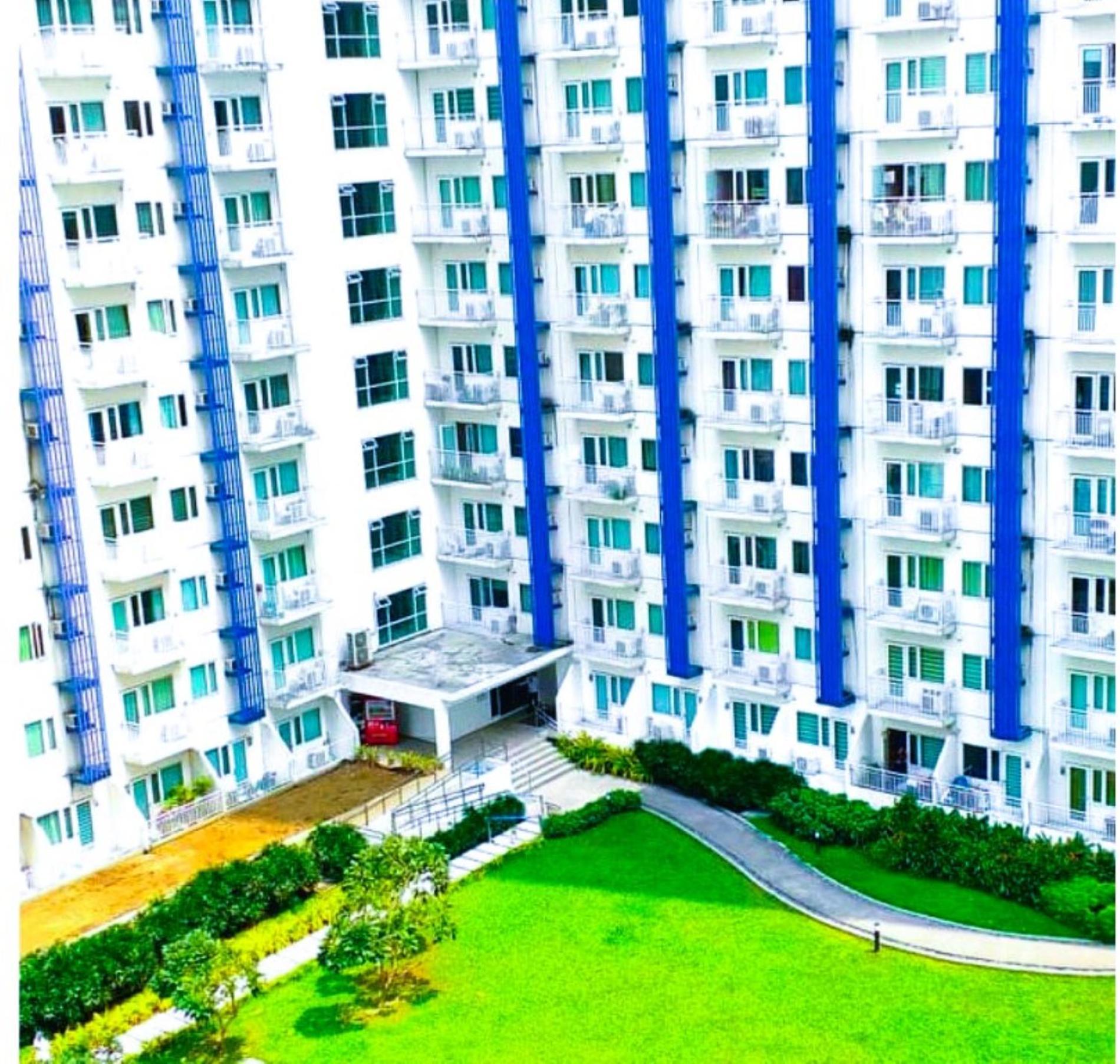Grass Residences Rendezvous Sm North Edsa Qc 마닐라 외부 사진