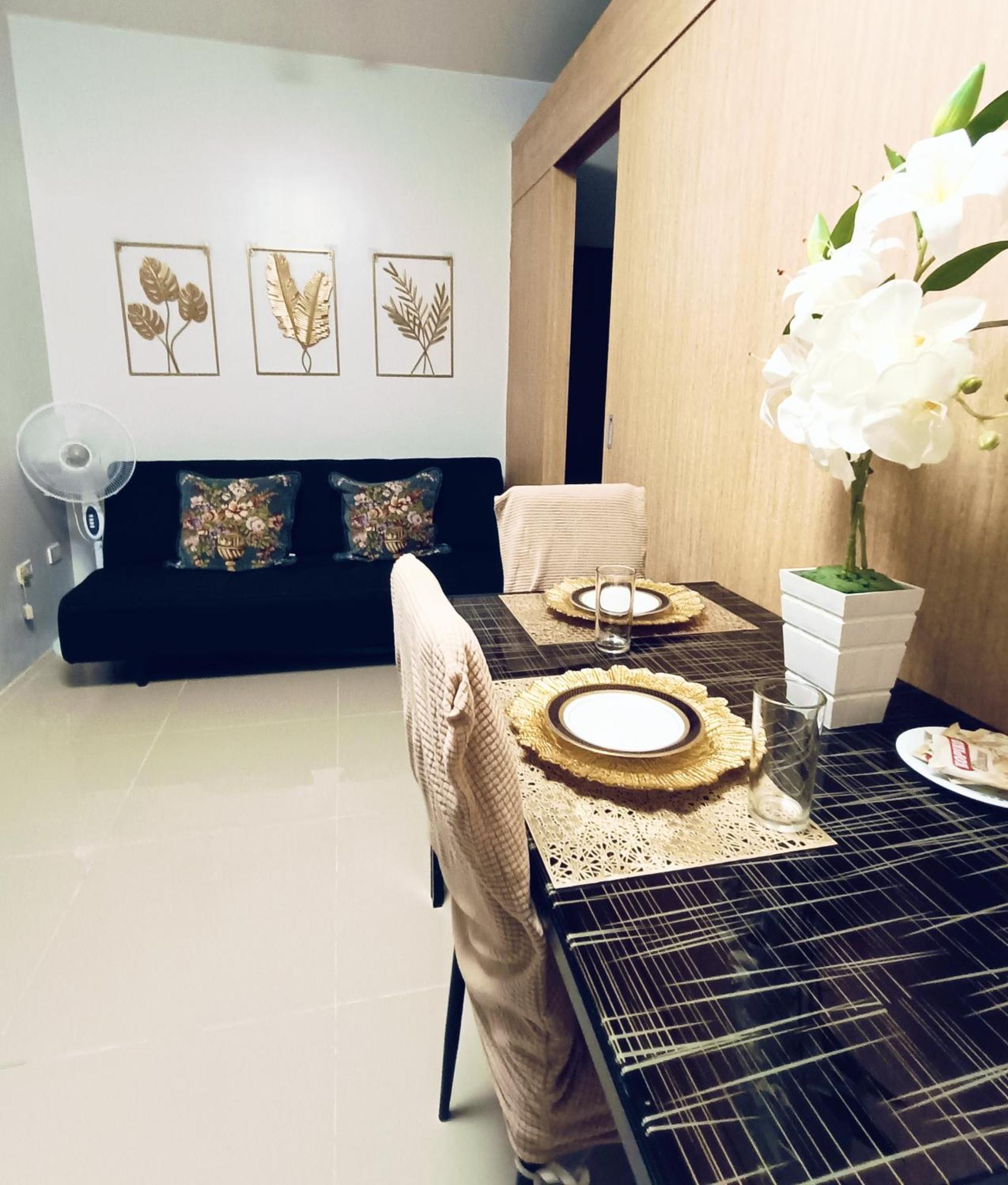 Grass Residences Rendezvous Sm North Edsa Qc 마닐라 외부 사진